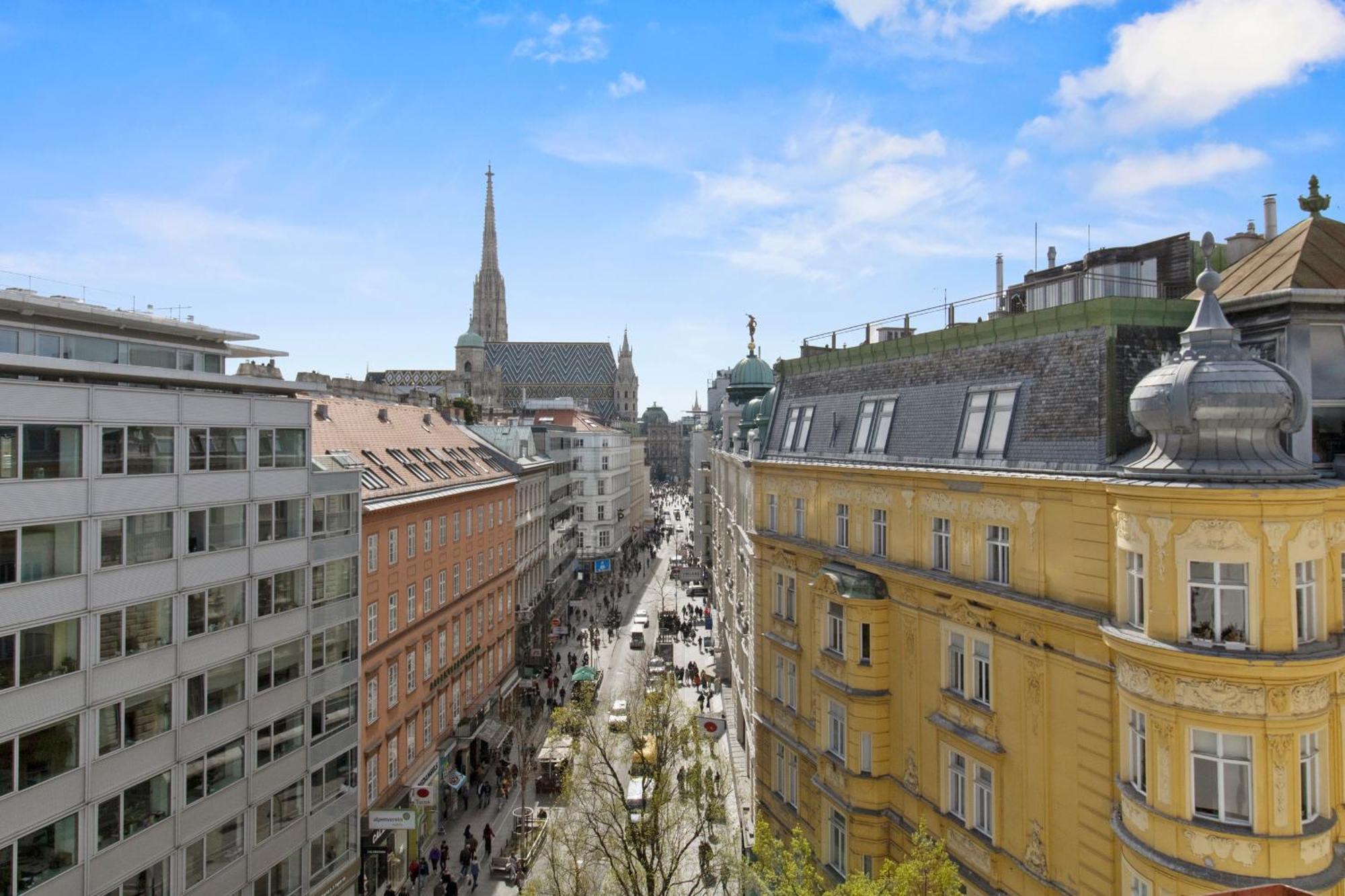 Spacious Penthouse With Stephen Cathedral View Apartamento