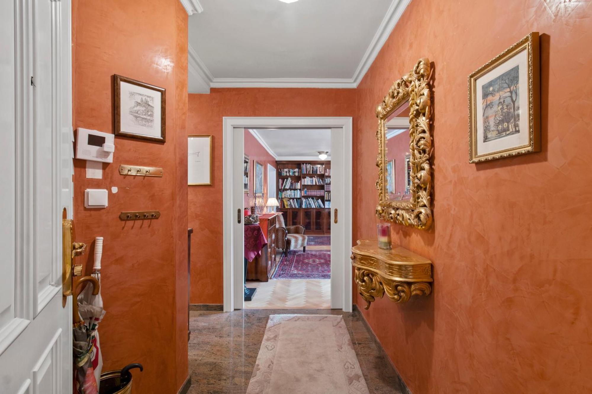 Apartamento Spacious Penthouse With Stephen Cathedral View