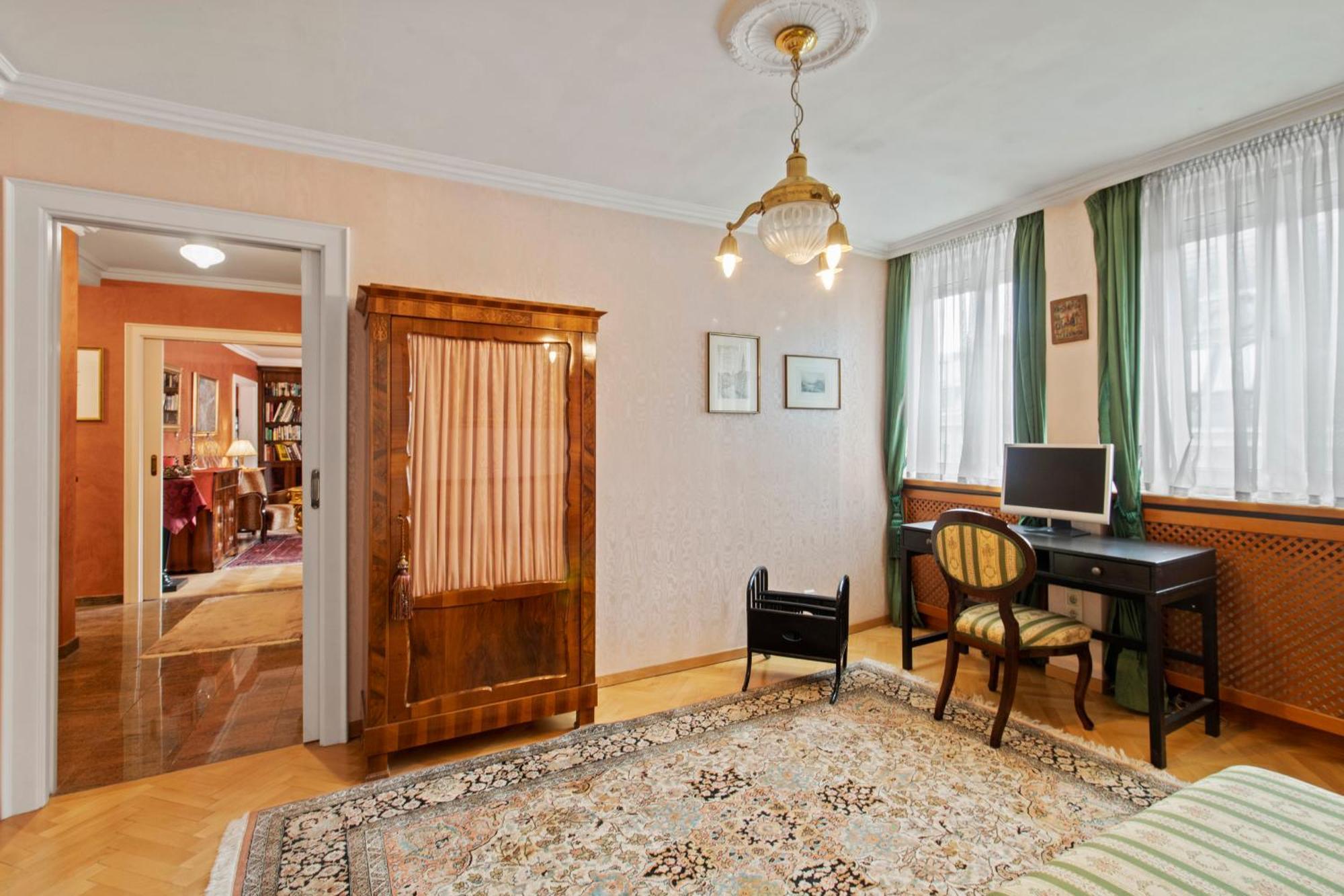 Spacious Penthouse With Stephen Cathedral View * Viena